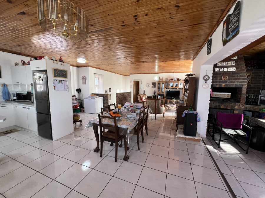 3 Bedroom Property for Sale in Jeffreys Bay Central Eastern Cape